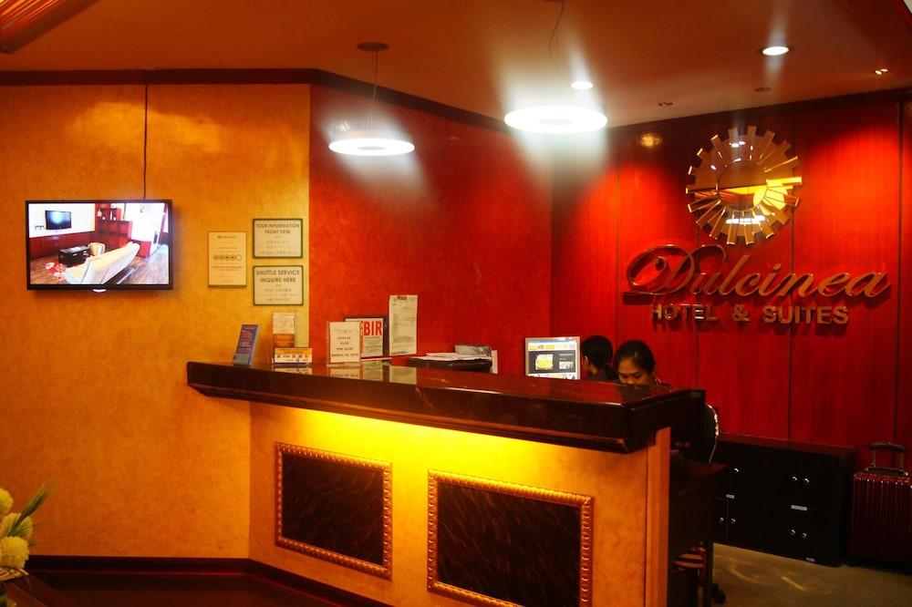 Dulcinea Hotel And Suites Lapu-Lapu City Exterior photo