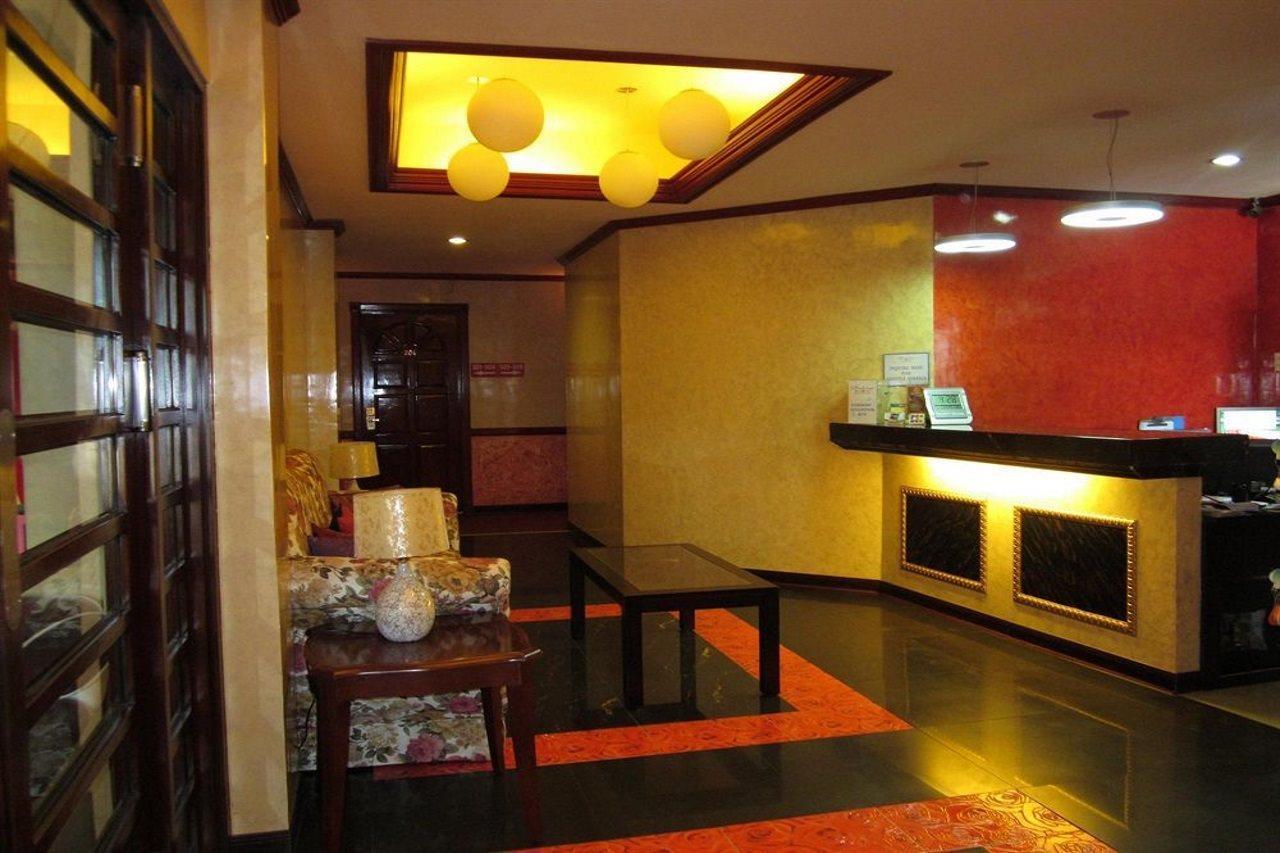 Dulcinea Hotel And Suites Lapu-Lapu City Exterior photo