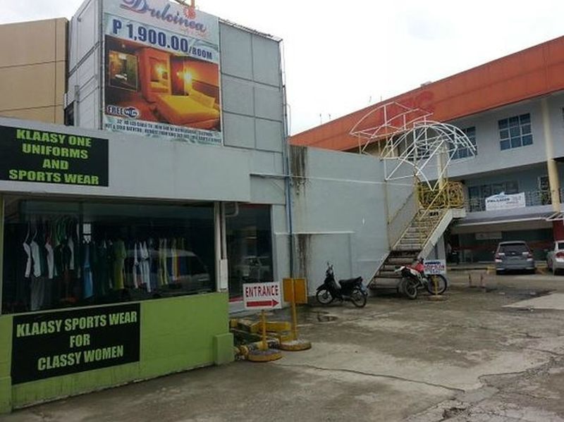 Dulcinea Hotel And Suites Lapu-Lapu City Exterior photo